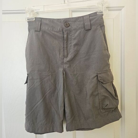 Under Armour boys shorts - Picture 1 of 11